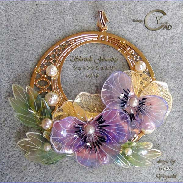 ハンドクラフトフェアinNagoya2019 シュリンクジュエリー講習作品A Shrink Plastic in Jewelry 湯口千恵子作　キャド ユグチ